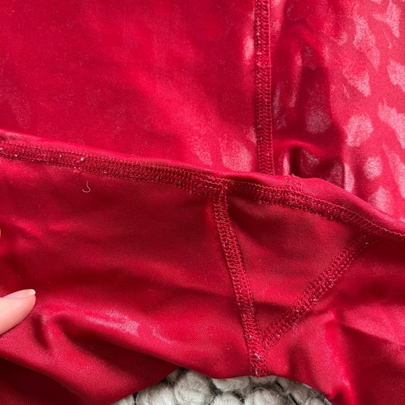 High Waisted 7/8 Length Takara Leopard Leggings by Carbon 38 - Picture 8 of 9